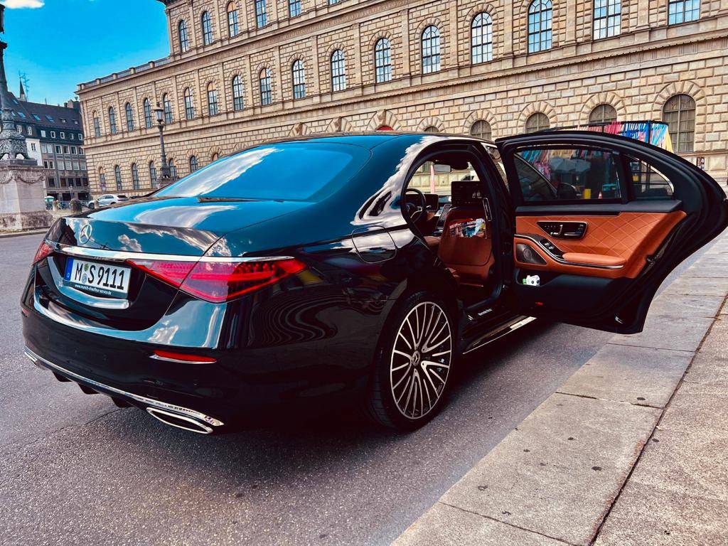 First class limousines at your Chauffeurservcie from Munich