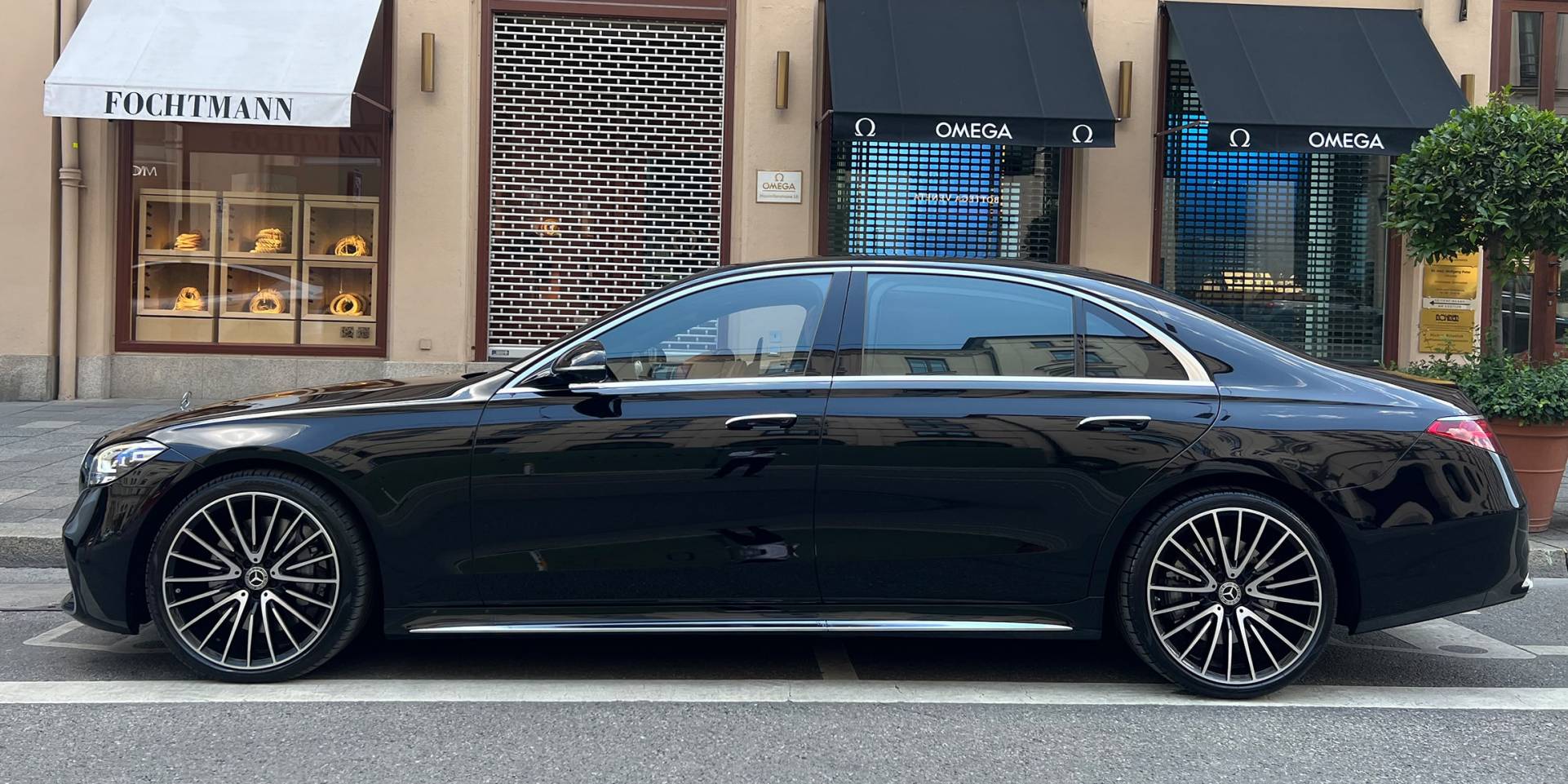 Limousinen der ersten Klasse bei Ihrem Chauffeurservcie aus München